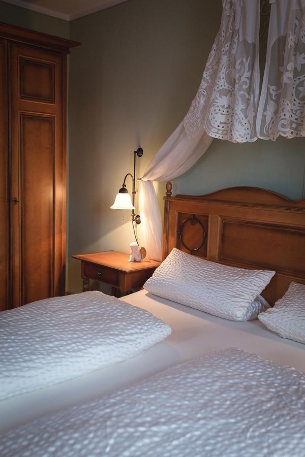 Der Patrizierhof - Weingut Gasthof Hotel - Familie Grebner Grosslangheim Zewnętrze zdjęcie